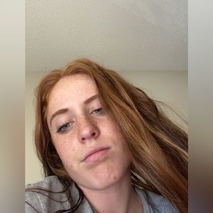 Meet your Posher, Evelynne